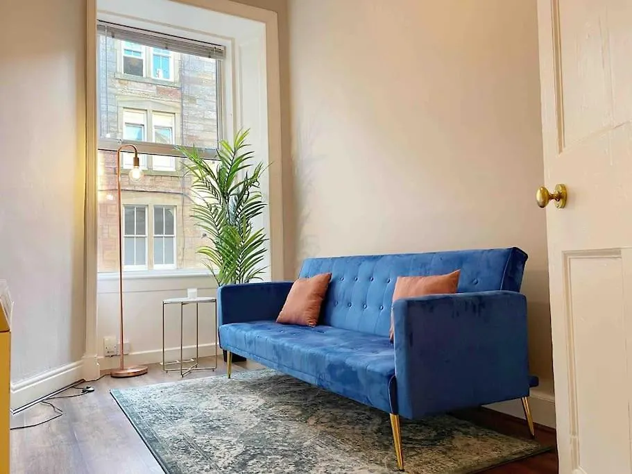 Контакты Cozy Apartment Central Edinburgh
